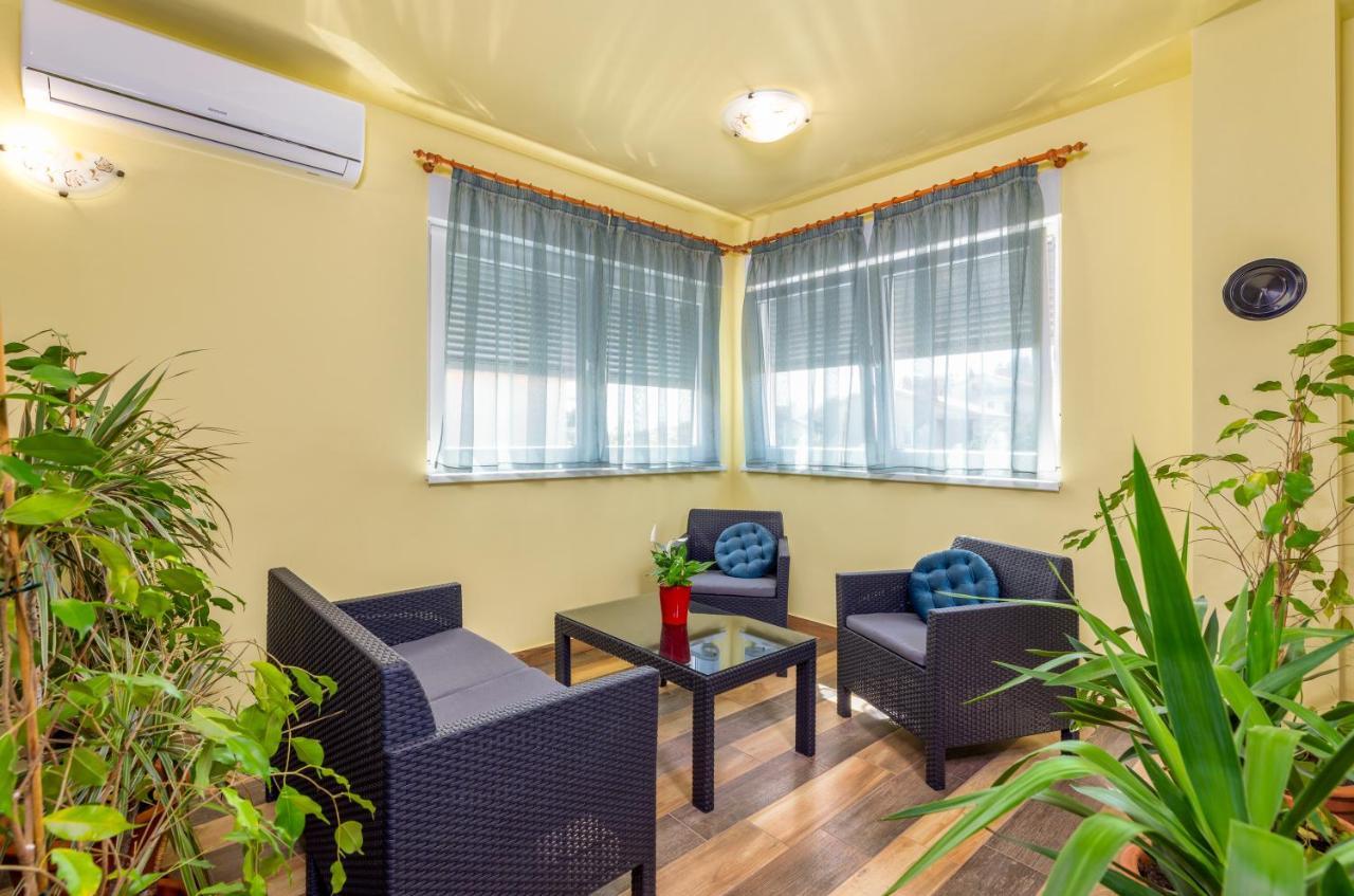 Apartmani Monte Пула Экстерьер фото