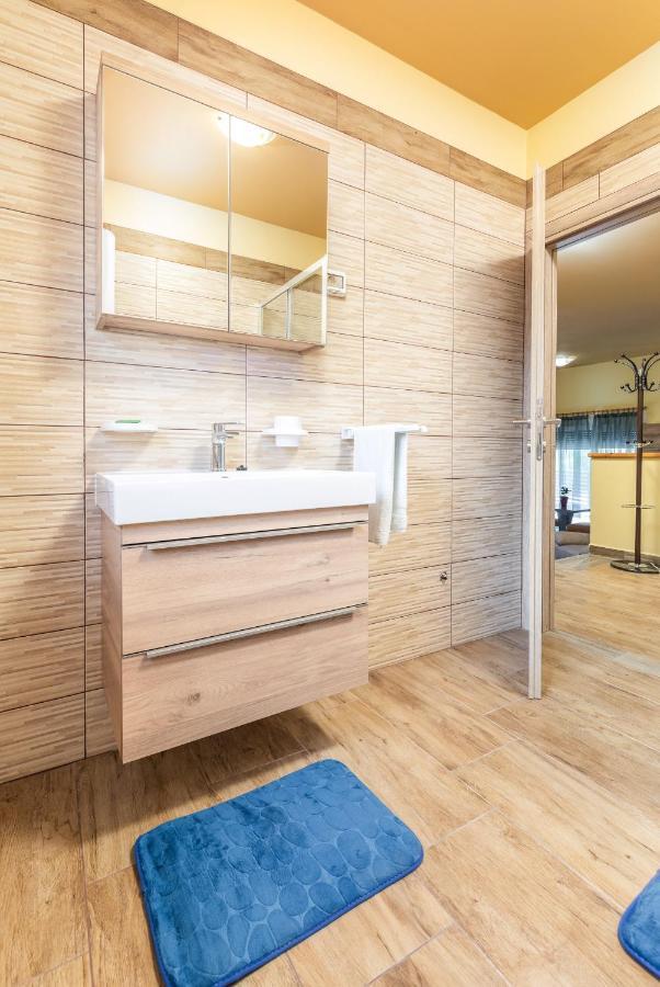 Apartmani Monte Пула Экстерьер фото